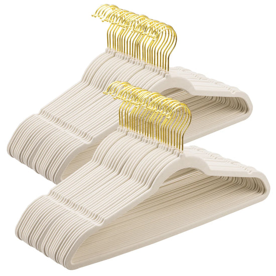 Premium Velvet Ultra Thin Non Slip Hangers 30 Pack