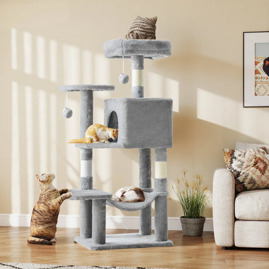Multi-Cat Climbing Tower with Sisal Scratching posts